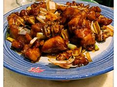 宫保鸡丁-那家小馆•北京菜•烤鸭(中关村店)