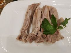 手抓羊肉-飞天大厦清真餐厅