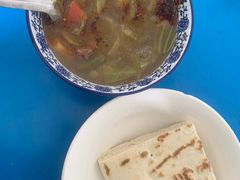 -刘老虎肉丸糊辣汤(总店)