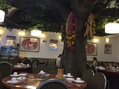 羊故事陕北铁锅炖羊肉华侨城店-羊故事·西北融合菜(华侨城店)