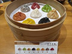 -乐忻皇朝(上海中心大厦店)