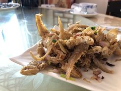 小鱼干-君豪蟹都·湖景·农家乐(蟹舫苑店)
