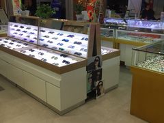 -新镜界眼镜(乐坊大华生活广场店)