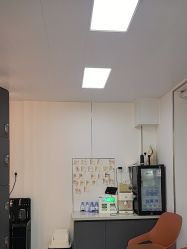 -阿三造型烫染•接发