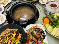 -原林野山菌火锅·炒菌(关上野生菌一条街店)