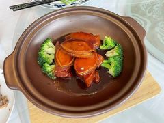 鲍鱼红烧肉-西湖春天•老字号杭州菜(百汇店)