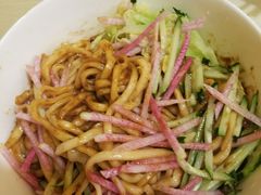 -黑八私房老北京炸酱面