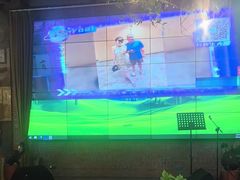 -临界音乐酒馆·小龙虾·江湖菜(华熙LIVE·鱼洞店)