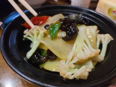 -伊兰麒兰馨园·川菜·清真馆(339电视塔店)