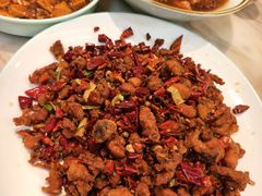 歌乐山辣子鸡-川人川菜馆·小龙虾·鲜虾现做(黄山路店)