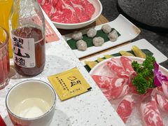 -三人行骨头王火锅(长寿店)