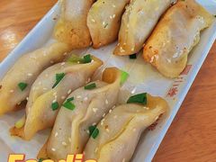 -小姜锅贴(凤凰街店)