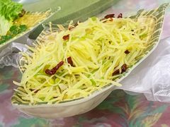 酸辣土豆丝-东北菜铁锅炖(义乌街店)