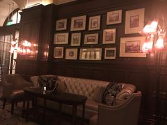 -LONG BAR 廊吧(外滩华尔道夫酒店)