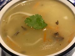 -卢大鲜鱼头捞饭(美利广场店)