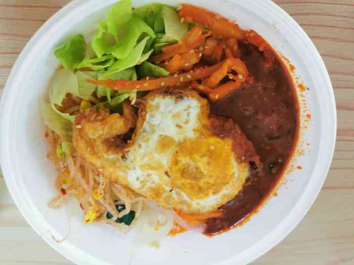 金阿姨朝鲜风味(芜湖店)-"外卖上面看见这一家 感觉评价不错 就点了.