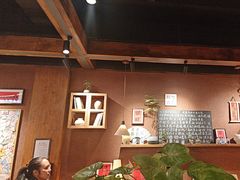 -巴卤社老火锅(财富店)