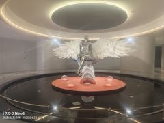 -涨巢·潮玩水疗局