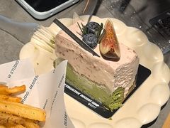 -W COLLECTIVE  DESSERT SHOP