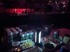 -MEGA PARTY CLUB