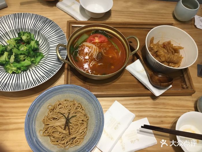 山人瑶(悦荟店)-牛肉诱惑稻粉图片-上海美食-大众点评网