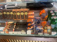 -VENCHI 闻绮(北京汉光店)