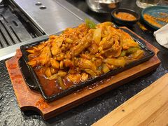 -臻牛烤肉