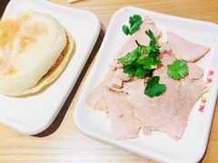 -亮亮拉面(师范路店)