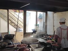 -正宗杨记普洱酸醋米线(总店)