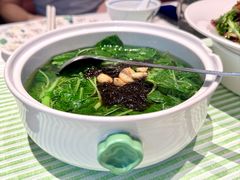 春水照鸡汤时疏-桂满陇·江南小馆·蟹黄小笼汤包(清河万象店)