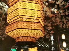 -绿茶餐厅(西湖银泰百货店)