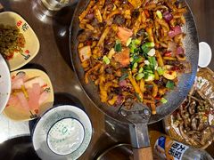 -富正毅三下锅·湘西韵味(天门山索道店)