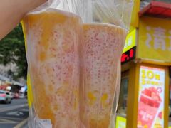 -CoCo都可(光谷天地店)