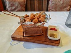 -京八大楼·京剧·烤鸭(三里屯店)