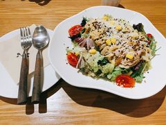 印加藜麦鸡肉沙拉-HELLO 27 意面·沙拉·帕尼尼