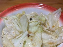 油渣手撕包菜-兔槽江湖菜·重庆璧山兔(水围店)