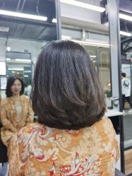 -FRIDAY星期五专业美发沙龙