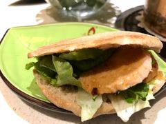 爱情扎萨-一叶一世界•素食餐厅(新光天地店)
