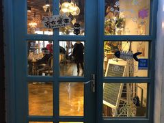 门面-共舞时光猫咖·狗咖(新街口店)