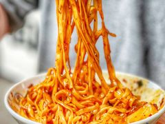 -李与白包子铺(桐梓林店)
