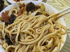 -王菊美食街·王菊面馆(总店)