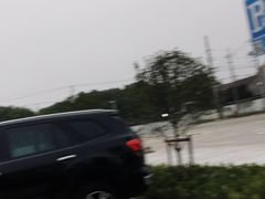 -新场古镇-停车场