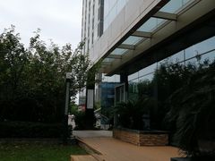 -南桥绿地铂骊酒店