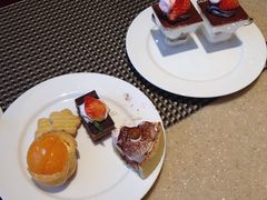 -亮马河饭店翠雅咖啡厅