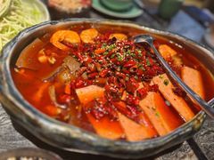 -青红之间·新派融合川菜(慈云寺店)