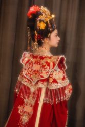 -衣贝姿婚纱礼服馆