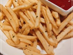 -WOLFGANG PUCK KITCHEN & BAR(迪士尼小镇店)