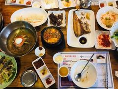 -紫霞门韩国料理烤肉(深南东路店)