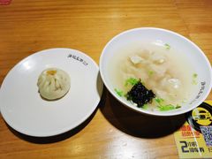 -凤起龙游老面包子(凯德晶品店)