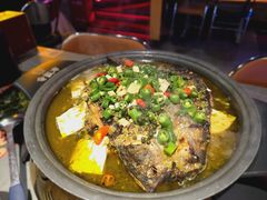 -令狐冲·炭烤活鱼(宝龙店)